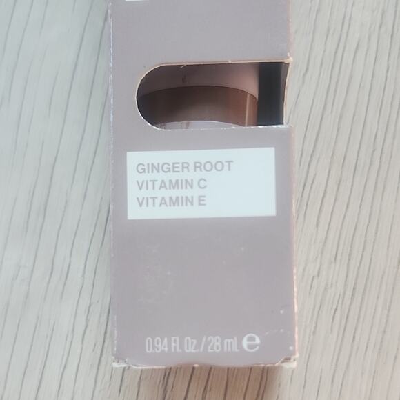 ❤️NWT❤️ Revlon Illuminance Serum Tint SPF 15 - Light Brown - Rich Mahogany - Picture 3 of 10